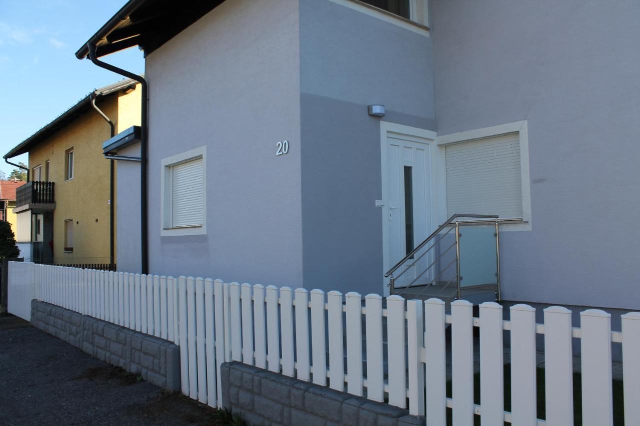 Petite Apartment 马里博尔 外观 照片